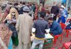 संघर्ष कमेटी के प्रयास से झुग्गी-झोपड़ी में रहने वाले लोगों को कोरोना के टीके लगने शुरू