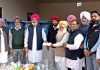 कैबिनेट मंत्री संगत सिंह गिलजियां ने गांव सहबाजपुर के विकास के लिए 5 लाख रुपए की ग्रांट की भेंट