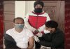 डा. जमील बाली ने लगवाई कोरोना की बूस्टर डोज़, बिना डर टीकाकरण करवाने का दिया संदेश