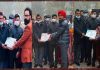बढिय़ा सेवाओं के लिए निगम कर्मी मनी, मनप्रीत और बलवीर सिंह का सम्मान
