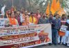 शिवसेना, बजरंग दल, गौ रक्षा दल व अन्य हिंदू संगठनों ने मोहम्मद मुस्तफा का चैलेंज कबूल, मलेरकोटला में जाकर किया रोष प्रदर्शन