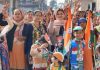 मैडम सोनिया ने गांव मड़ूली ब्राह्मणा में डा. राज कुमार के हक में किया चुनाव प्रचार