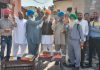 ਸੁਖਪਾਲ ਖਹਿਰਾ ਦੀ ਜਿੱਤ ਤੇ ਪਿੰਡ ਹਮੀਰਾ ਵਾਸੀਆਂ ਨੇ ਵੰਡੇ ਲੱਡੂ
