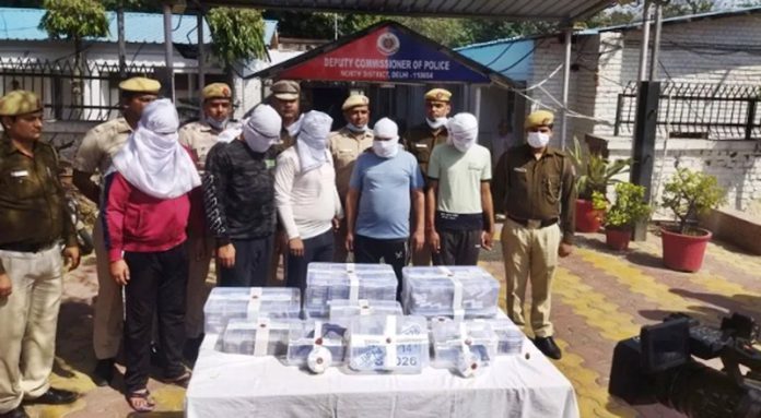 robbery in delhi