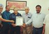 रोटरी आई बैंक एवं ट्रांसप्लांट सोसायटी ने शिरोमणि साहित्यकार प्रिं. सुरेश सेठ को किया सम्मानित