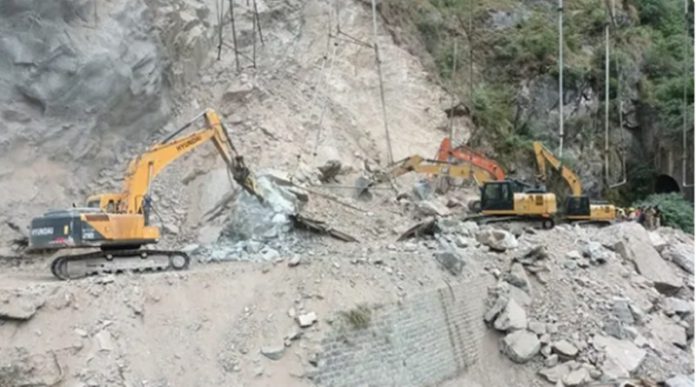 Tunnel collapse