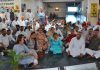 शहरी प्रधान दीपक सलवान की अध्यक्षता में शहर के लगभग 45 कांग्रेसी पार्षदों तथा अन्य नेताओं ने डीसी कार्यालय के बाहर दिया धरना