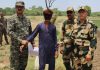HANDING OVER OF 1 PAKISTAN NATIONAL TO PAK RANGERS BY BORDER SECURITY FORCE IN THE AREAOF FEROZEPUR SECTOR