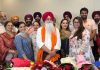 कैबिनेट मंत्री डॉ. निझ्झर ने संभाला कार्यभार