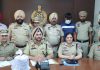 पुलिस ने 5 किलो अफ़ीम समेत व्यक्ति को किया गिरफ़्तार