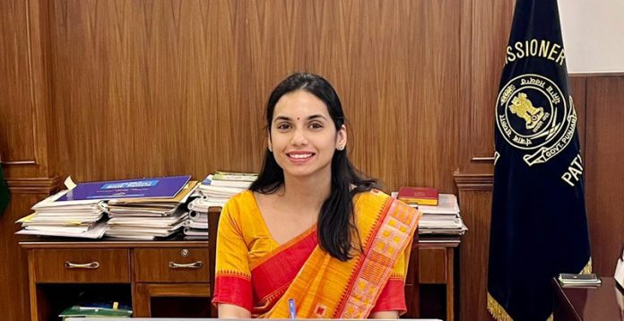 sakshi sawhney