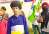अमृतसर के खानकोट गांव के युवाओं ने फहराया तिरंगा, दिया देश प्रेम का संदेश