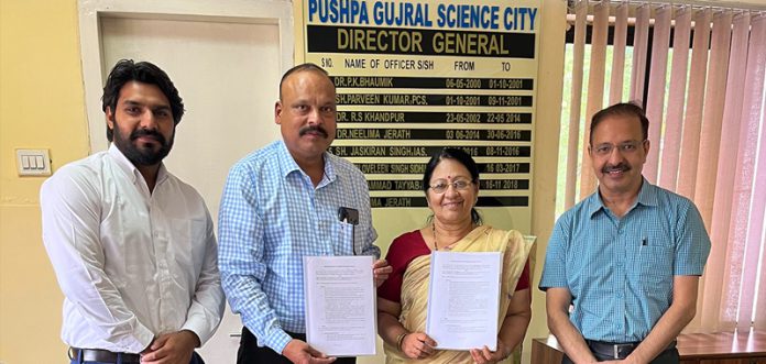 gna-omu-with-pushpa-gurjral-Glimpse-2022