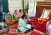 दीपावली पर श्रद्धालुओं ने आचार्य चंद्रमोहन अरोड़ा का प्राप्त किया आशीर्वाद