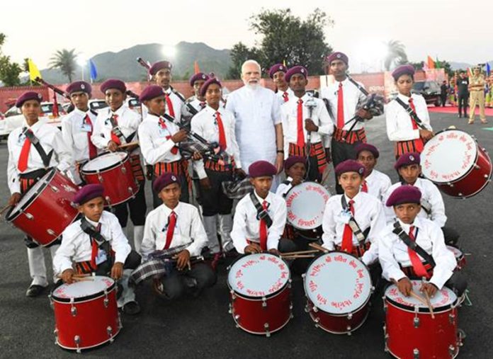 Tribal-children-musical-band
