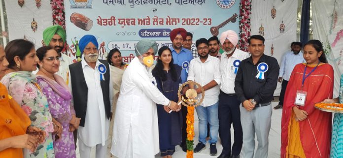 Yuvak mela Public College 2