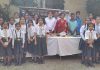 आशा किरन स्पैशल स्कूल के विद्यार्थियों ने चौधरी बलवीर सिंह पब्लिक स्कूल, आर्या समाज रोड में लगाई मोमबत्तियों की प्रदर्शनी