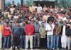 सफाई कर्मचारियों ने नगर निगम प्रशासन के खिलाफ किया रोष प्रदर्शन