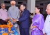बाल विकास परिषद ने बच्चों को स्वैटर, बूट और जुराबें की भेंट