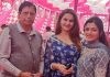 चब्बेवाल स्थित बेदी गोत्र के जठेरों के स्थान पर प्रसिद्ध फिल्म अभिनेत्री मोनिका बेदी हुई नतमस्तक