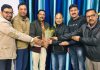 पार्षद अशोक मेहरा व नारायण नगर सोसायटी के सदस्यों ने कराटे जज बनने पर जगमोहन विज को किया सम्मानित
