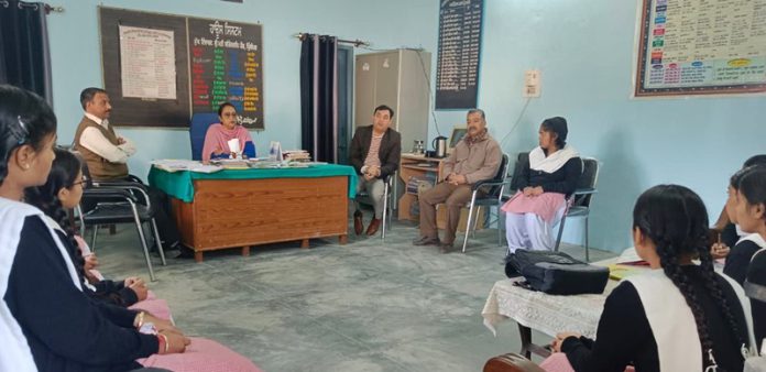 sss-mahilpur-girls-weep-program-meeting