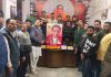 शिवसैनिकों ने बाला साहेब ठाकरे का जन्मदिवस मनाया