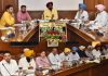 कृषि मंत्री धालीवाल द्वारा फील्ड अधिकारियों को बारिश के कारण फसलों के हुए नुकसान के असली आंकड़े जल्द पेश करने के आदेश