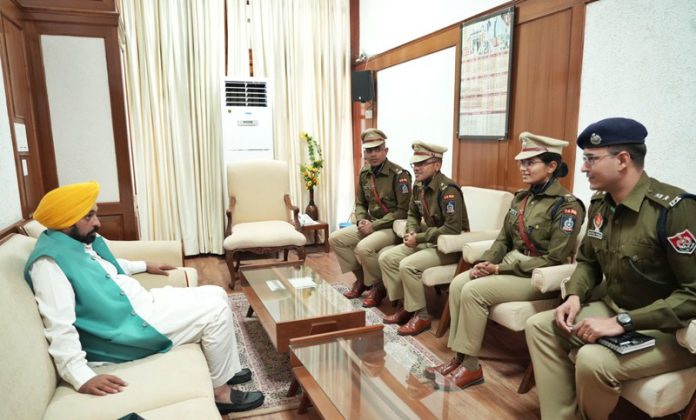 IPS PROBATIONERS CALL ON CHIEF MINISTER