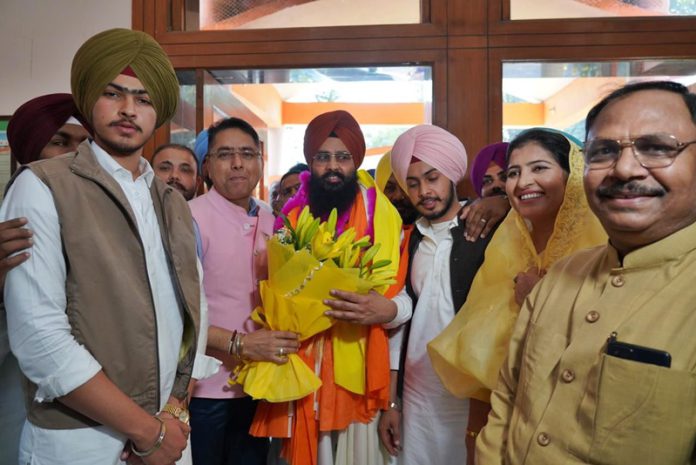 NAVJOT SINGH MANDAIR