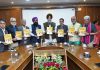 पंजाब विधान सभा स्पीकर द्वारा इंडियन जर्नलिस्ट यूनियन का सोविनियर जारी