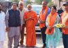श्री हरि ओम मंदिर नारायण नगर में किया गया शोभायात्रा का स्वागत