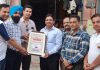 जरूरतमंदों के लिए वरदान बनी अपनी दुकान, इंजीनियर परमिंदर ने मई माह के लिए लिया गोद