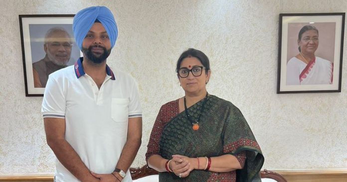 smriti irani