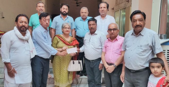 BVP-help-to-needy-student-hoshiarpur