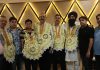 धीर ने स्वर्णकार संघ वन के पंजाब प्रधान सहित अन्यों का होशियारपुर पहुंचने पर नोटों का हार पहनाकर किया स्वागत