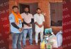 जरुरतमंद परिवार की कन्या के विवाह पर समाज सेवियों ने भेंट की राशन सामग्री