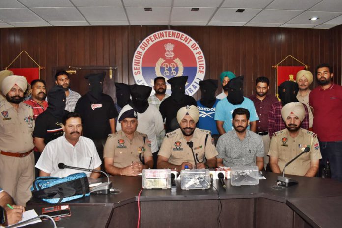 jalandhar-rural-police-arrested-8-robbers