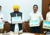 ਮੁੱਖ ਮੰਤਰੀ ਮਾਨ ਵੱਲੋਂ `ਵਿਰਸਾ ਗੁਰਦਾਸਪੁਰ` ਕੌਫ਼ੀ ਟੇਬਲ ਬੁੱਕ ਲੋਕ ਅਰਪਣ