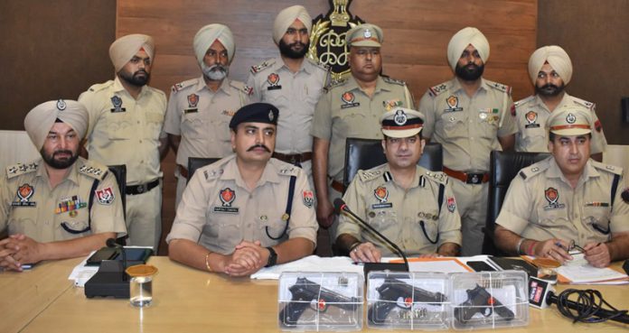 hoshiarpur-police-arrested-robbers-punjab