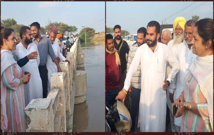 hussani-wala-headworks-water-release-fazilka-punjab-dc-senu-duggal-visit