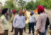 एसडीएम ने भंगी चोअ में हुए अवैध निर्माण संबंधी झुग्गी वालों को दिया 15 दिन का अल्टीमेटम
