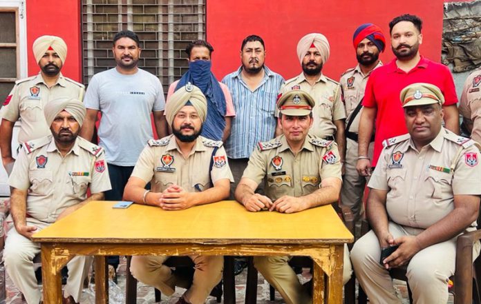 8KG HEROIN FROM SMUGGLER