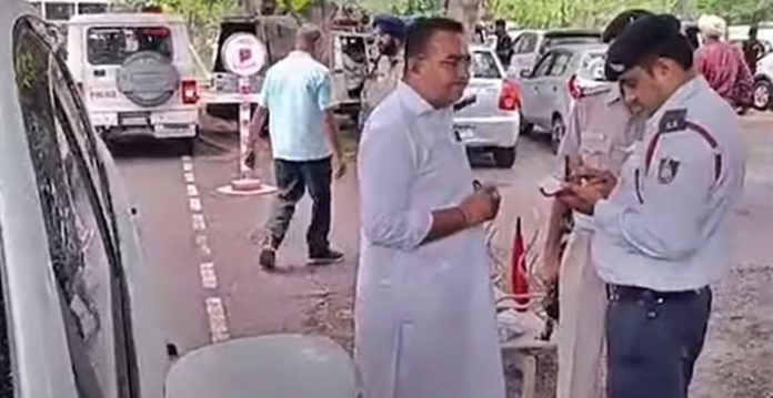 aap member amandeep musafir chalan
