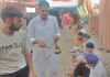 थाना प्रभारी संजीवन ने भामेश्वरी मंदिर के वार्षिक सम्मेलन दौरान लंगर में की सेवा
