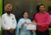 दाखिला अभियान में विशेष योगदान देने के लिए ईटीटी अध्यापक हर्ष गोयल सम्मानित