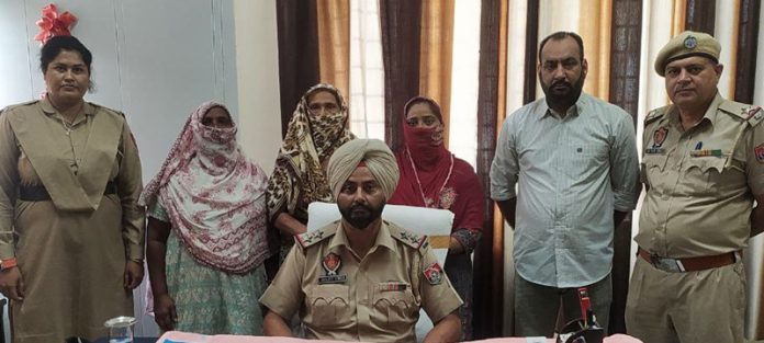 3 women arrested with drugs