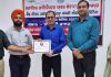 सरकारी कॉलेज के ऐसोसिएट प्रोफैसर विजय को युवक सेवायें की ओर से ज़िला स्तरीय लगातार चौथी बार पहले नम्बर पर आने के कारण किया सम्मानित