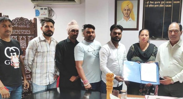 WhatsApp Image 2023-09-26 at 12.16.19 PM