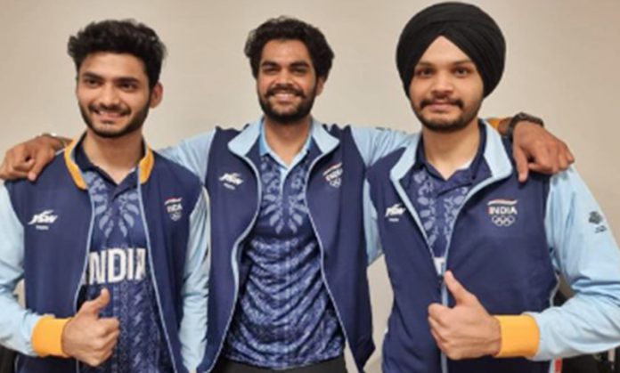 pm congratulates pistol men team